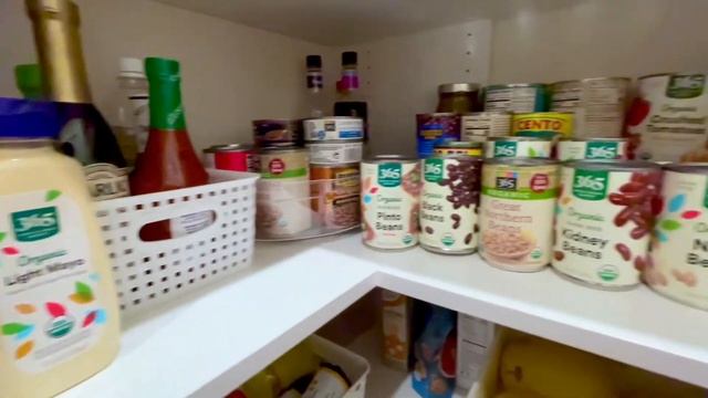 The Ultimate Clean Eating Pantry смотреть онлайн