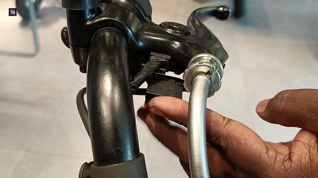 Royal Enfield Classic 350 Signals | Price & Mileage | Detailed Review in tamil | 350 cc Bike смотреть онлайн