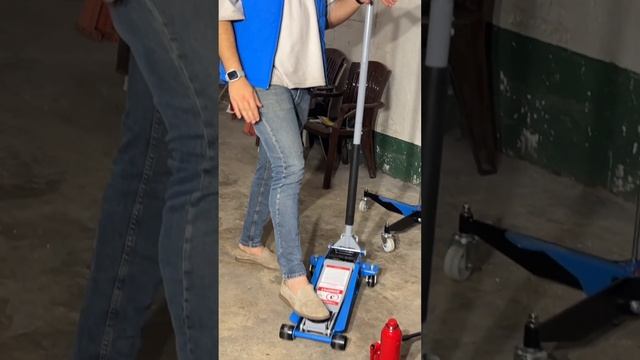 Как понять какой нужен домкрат? смотреть онлайн