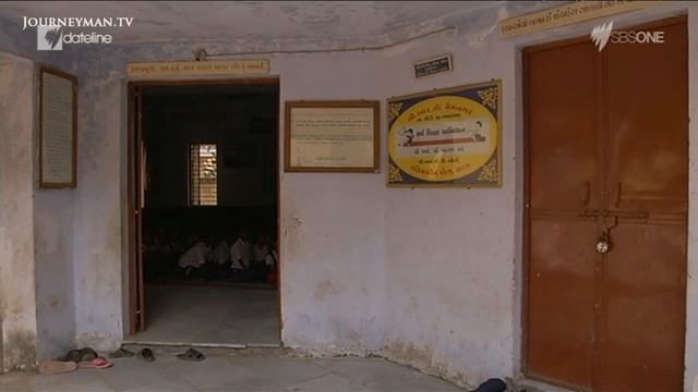 How Bollywood Is Helping Fight Indian Illiteracy old смотреть онлайн