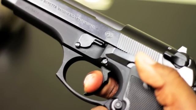 BERETTA 92FS: A LOVE HATE RELATIONSHIP смотреть онлайн