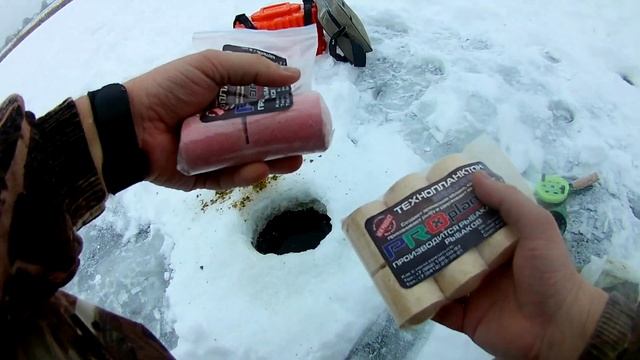 Рыбалка в декабре со льда.Не званный гость.отчет с рыбалки 8.12.2018. смотреть онлайн
