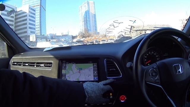 БЕЛАЯ НА ЧЁРНОМ! HONDA VEZEL RS!!! смотреть онлайн