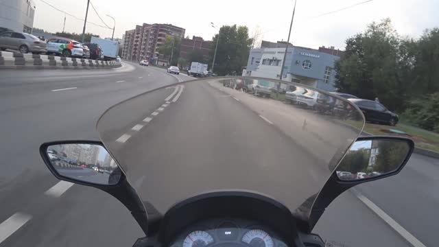 28. SYM GTS 250. смотреть онлайн