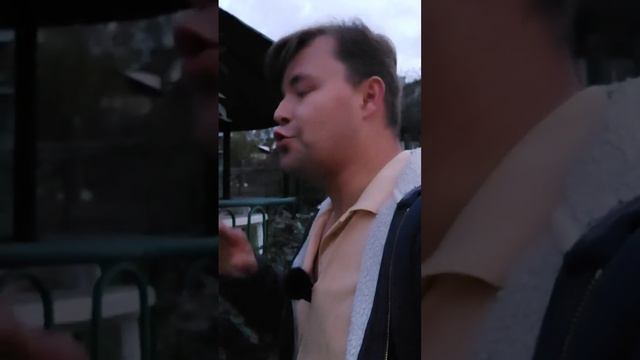 НИКОГДА НЕ #ОБРЕЗАЙТЕ #РОЗЫ ОСЕНЬЮ. ПОДГОТОВКА РОЗ К ЗИМЕ. смотреть онлайн