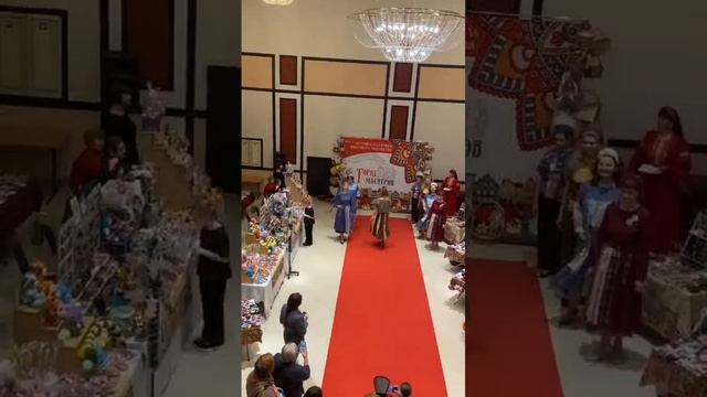 1000061135.mp4 смотреть онлайн