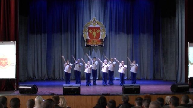 Благодарим солдаты вас! исп. группа Серпантин смотреть онлайн