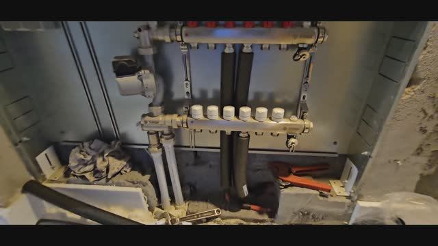 Как сделать тёплый водяной пол в коттедже. смотреть онлайн