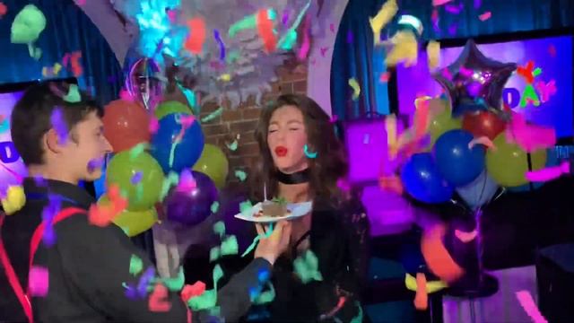 Стиляги Вечеринка в Jimmy Poy смотреть онлайн