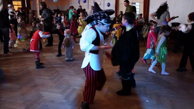 Dětský karneval v Radimi 5.3.2016 смотреть онлайн