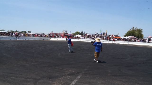 CRAZY TANDEMS AND CAMARO AND GTO CRASH!! @sacspeedshop7790 TRACK TAKEOVER 4 смотреть онлайн