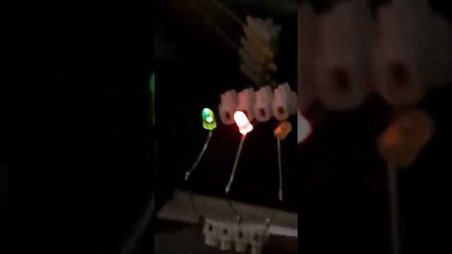 Kangoo Relais vom Akku смотреть онлайн
