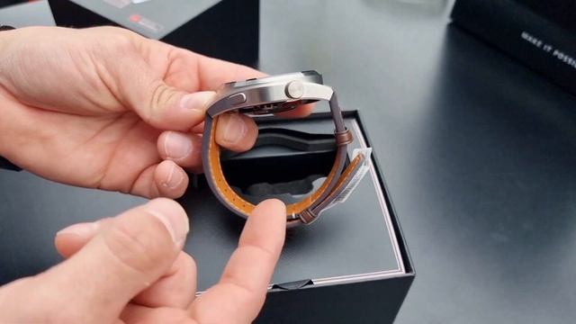 Huawei Watch 3 Pro Unboxing A První Pohled! ⌚