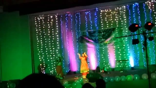 sandhani freshers' reception 2k17 dance on afghan jalebi and moh moh ke dhaage смотреть онлайн