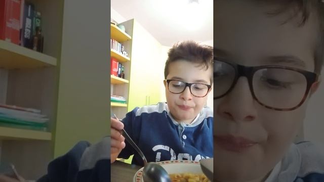 mukbang tortellini in brodo смотреть онлайн
