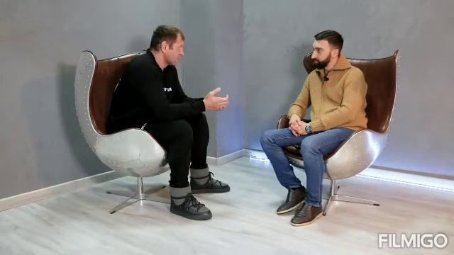 Александр Емельяненко про бой с Шлеменко.А вы как думайте будет ли бой ?) смотреть онлайн