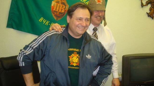 Толя В ПОСЛЕДНИЙ НАРЯД смотреть онлайн