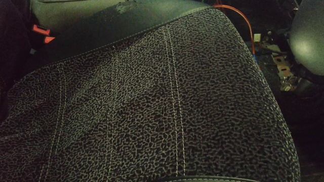 Снятие передних сидений на автомобиле Фиат Альбеа смотреть онлайн