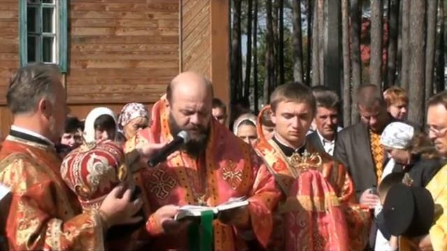 Маневичі: освята накупольних хрестів смотреть онлайн