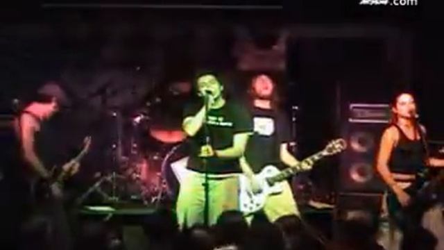 swallow the waffle - rising (ao vivo vans zp tour 05) смотреть онлайн