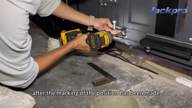 DIY Invisible Trackless ™ Adam 3 Auto Gate Installation Tutorial смотреть онлайн