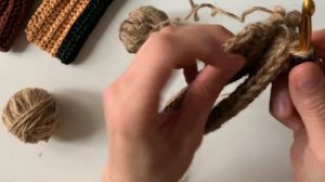 Чехол для очков СВЯЗАЛА ИЗ ОСТАТКОВ пряжи. Идеи крючком. @shoddikate