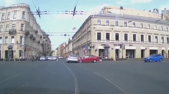 ЖЕСТЬ! Невезучие водители. Нелепые аварии на дороге. Лобовое столкновение. смотреть онлайн