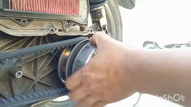 Penyebab motor Ban belakang motor matic seret - saat mesin stasioner malah berputar смотреть онлайн