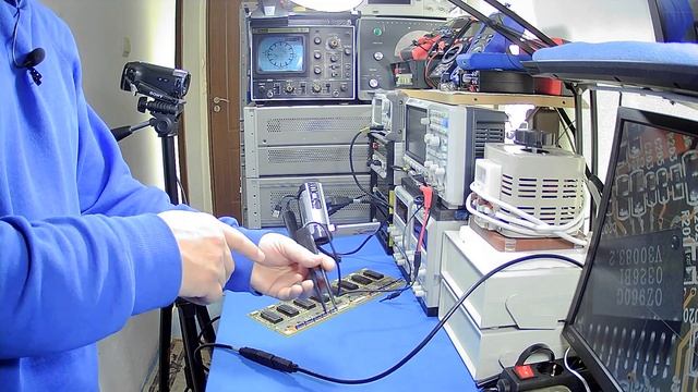 Cómo probar o medir capasitores SMD en PCB / capacitor valor en placa curso de electrónica gratis смотреть онлайн