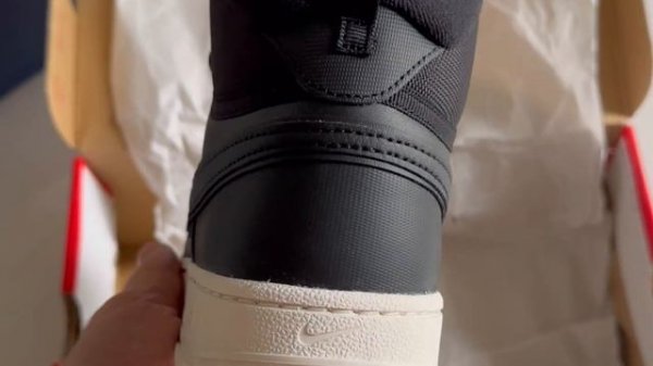 Nike Court Vision Mid Winter #nike #sneaker #courtvision