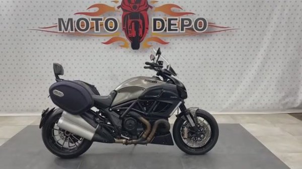 Ducati Diavel Strada 044296