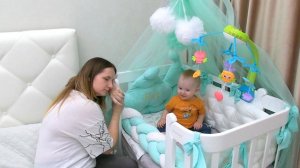 СТАРШАЯ СЕСТРА КАК МАМА ДЛЯ МЛАДЕНЦА! Младшая сестра Ухаживает за МАЛЫШОМ! Маргарита Лера и Марк