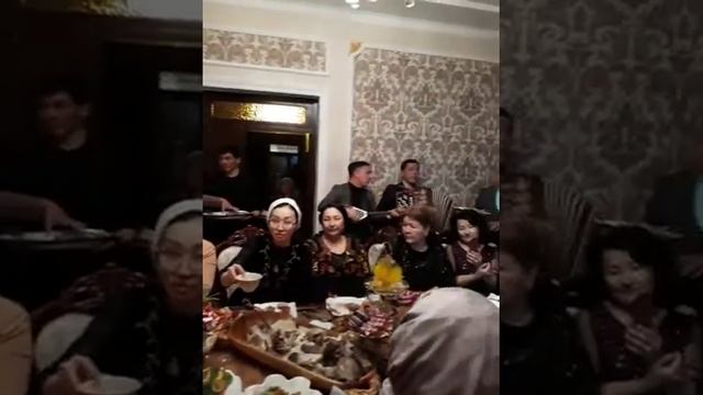 Сарыағаш.Құдалық той.Есенхан мен Мағжан.Күміс құмған ай смотреть онлайн