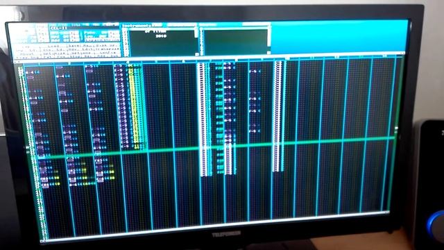 Amiga Vampire 600 v2 -Core 2.5 MilkyTracker 1.01 - CEL II - Strobe смотреть онлайн