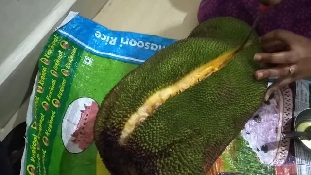 పనస పండు కోయటం ఎలా? смотреть онлайн
