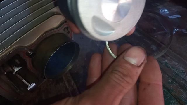 cómo armar un Cilindro de moto🔥 Posición de Aros y Posición de Pistón смотреть онлайн