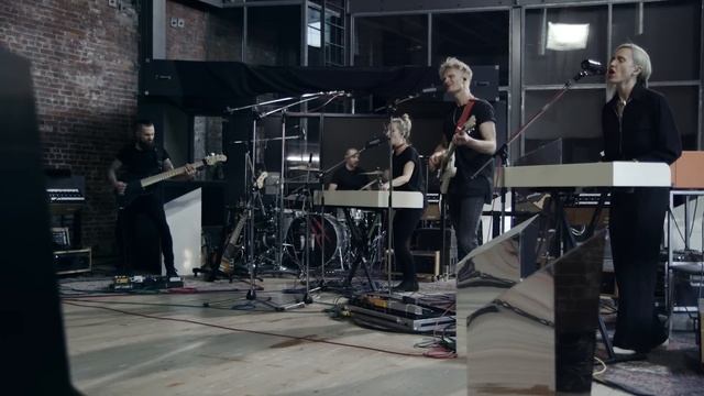 Mother Mother - Body Of Years (Live Sessions)