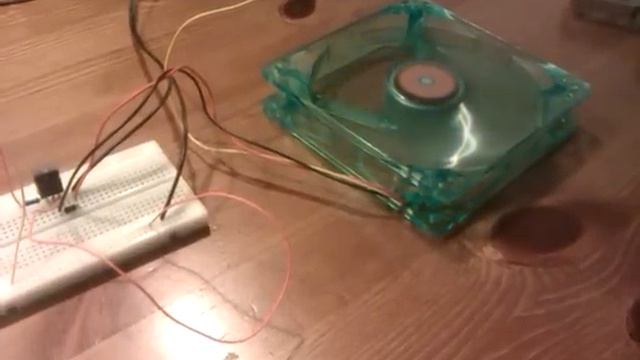 Arduino PWM Fan Control смотреть онлайн