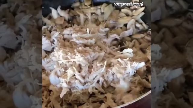 Spaghetti With Oyster Sauce / Спагетти в устричном соусе