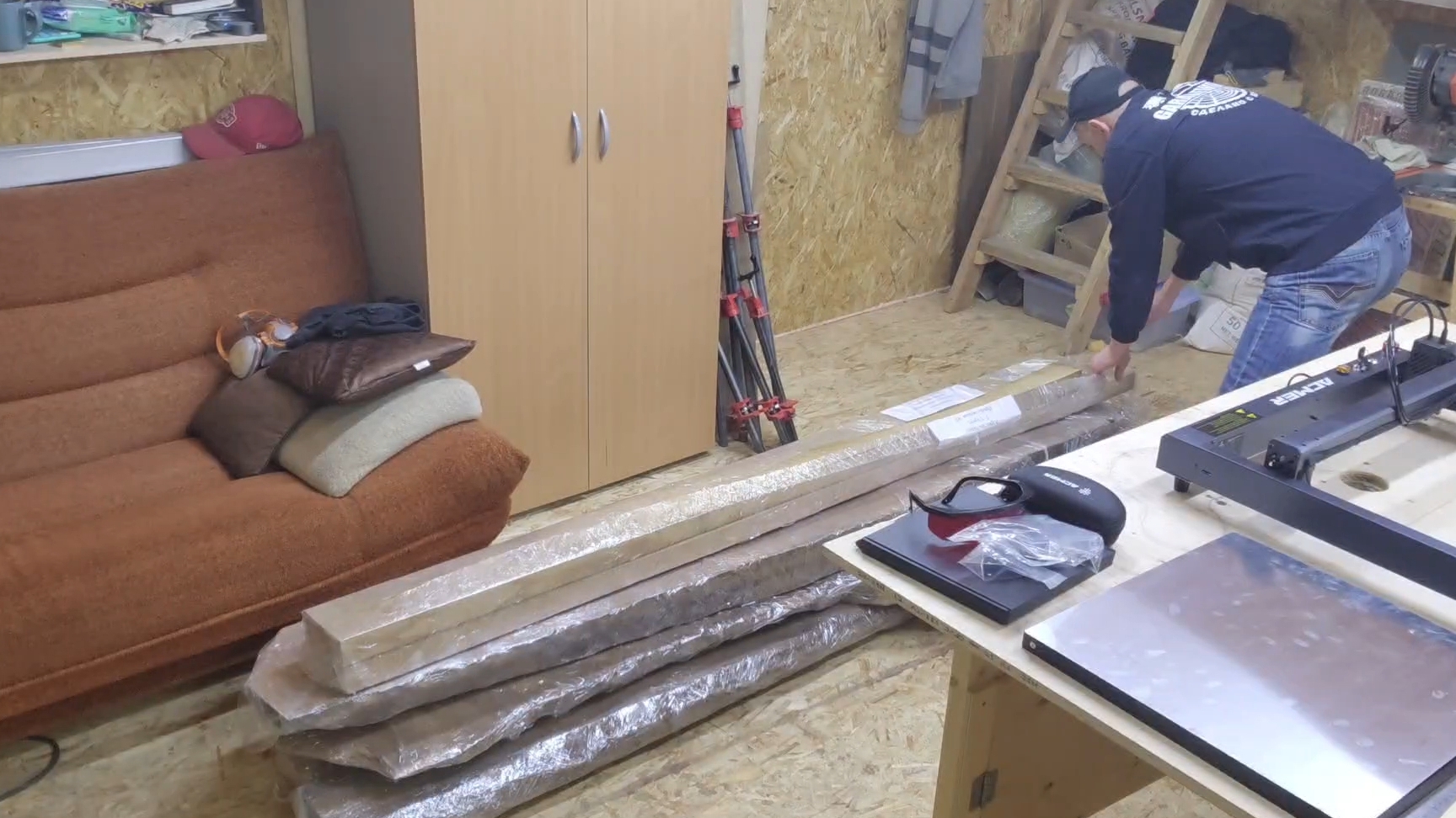 ГДЕ купить СТОЛЯРНЫЙ лес, ДЕРЕВО, материал для МАСТЕРСКОЙ смотреть онлайн