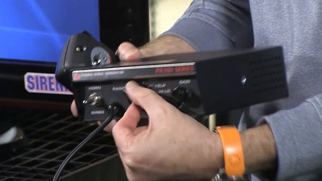 Federal Signal PA300 Siren смотреть онлайн