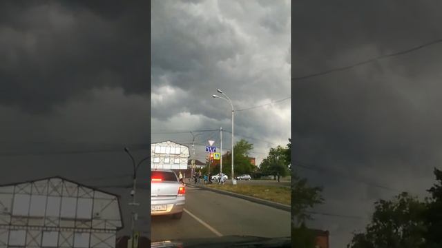 В Екб пришли дожди, а где же наш такси DiDi. Так для рифмы. смотреть онлайн