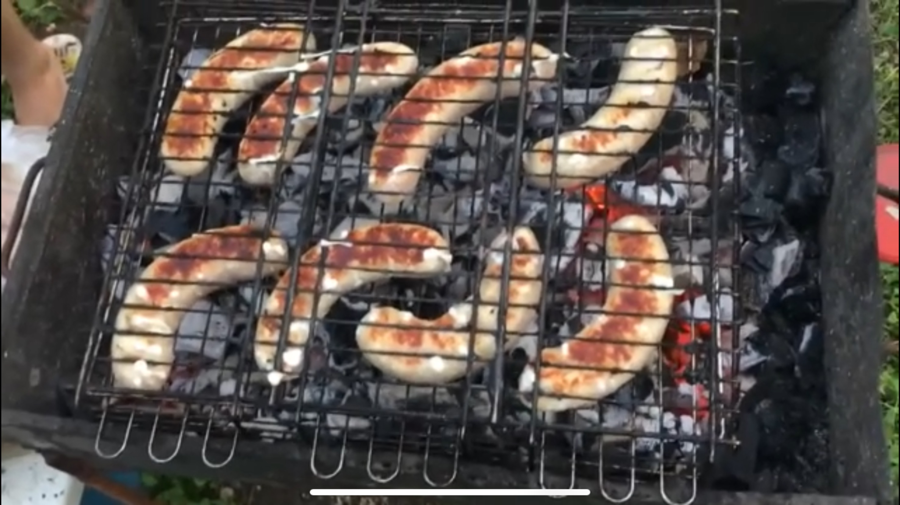 Готовим на мангале купаты и сосиски/ Рецепт жарки ИКРЫ КАРАСЯ. смотреть онлайн