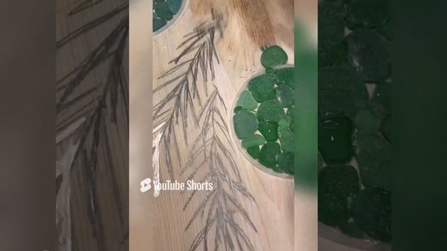 21-12-2024 изумрудное панно из стекла, новогоднее оформление дома