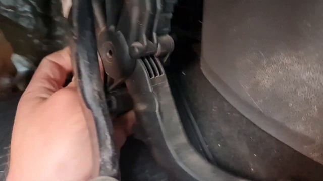 замена салонного фильтра форд фокус 2