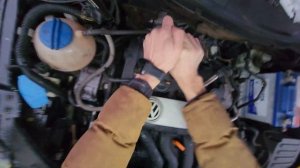 Замена свечей зажигания VW Passat Б5