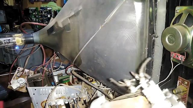 14 inch CRT TV REDUCE SCREEN PROBLEM REPAIR смотреть онлайн