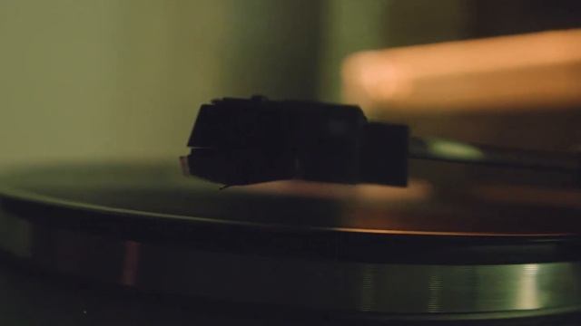 "Vinyl" - FS7 + sigma 18-35 - Test Footage - 2022 смотреть онлайн