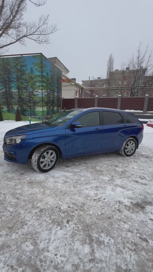 Автомобиль Lada Vesta