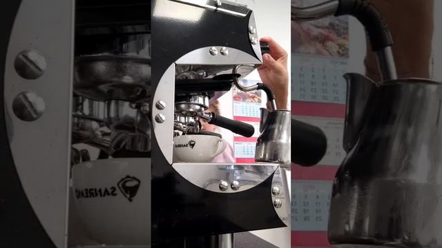 10 октября в Санкт-Петербурге наш первый МК!!! РАФ+ВАФЛИ! #вафли #раф #кофе